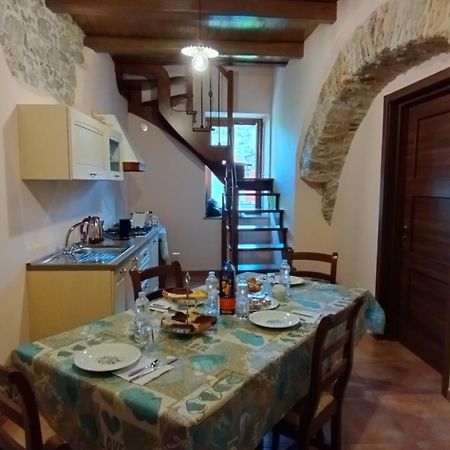 L'Arco Antico Acomodação com café da manhã Casalbuono Exterior foto